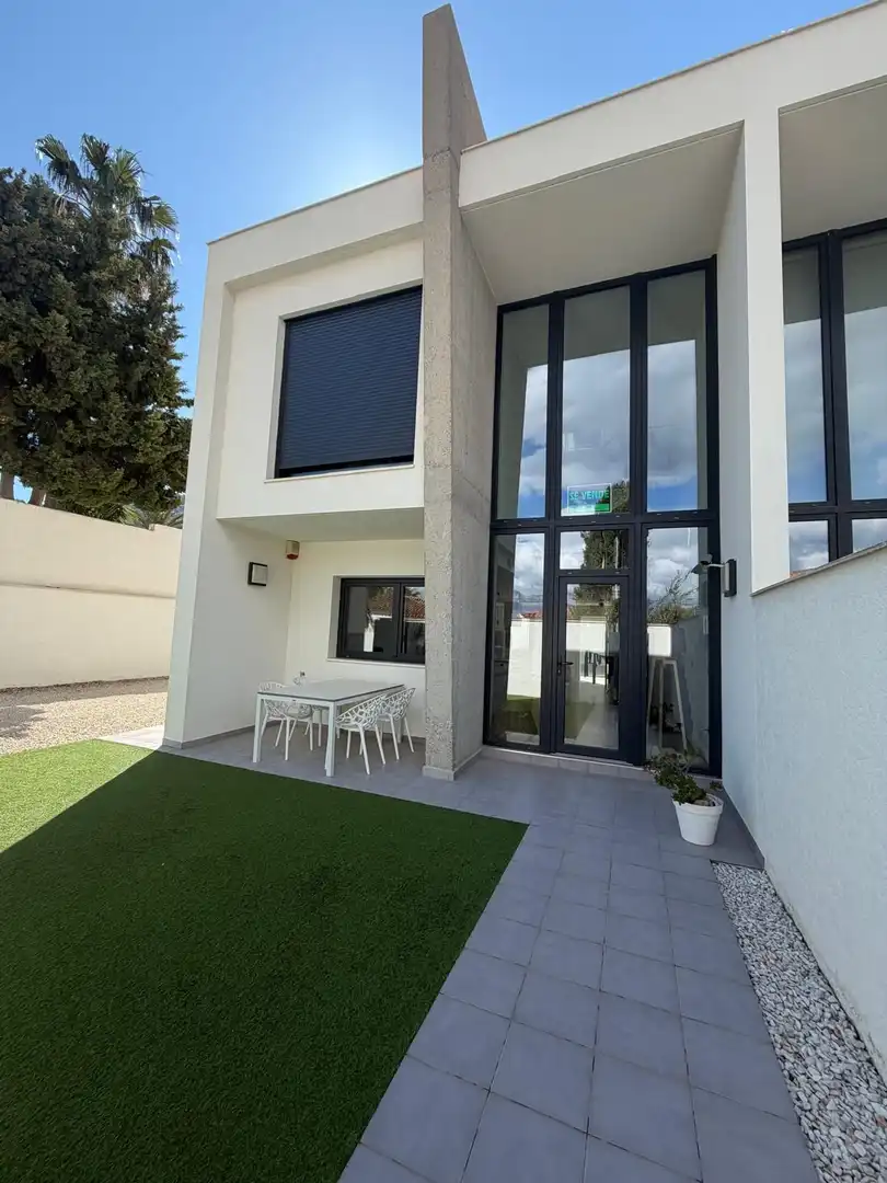 Exterior view of Houses for sale in L'Alfàs del Pi  with Air Conditioner, Heating and Private garden