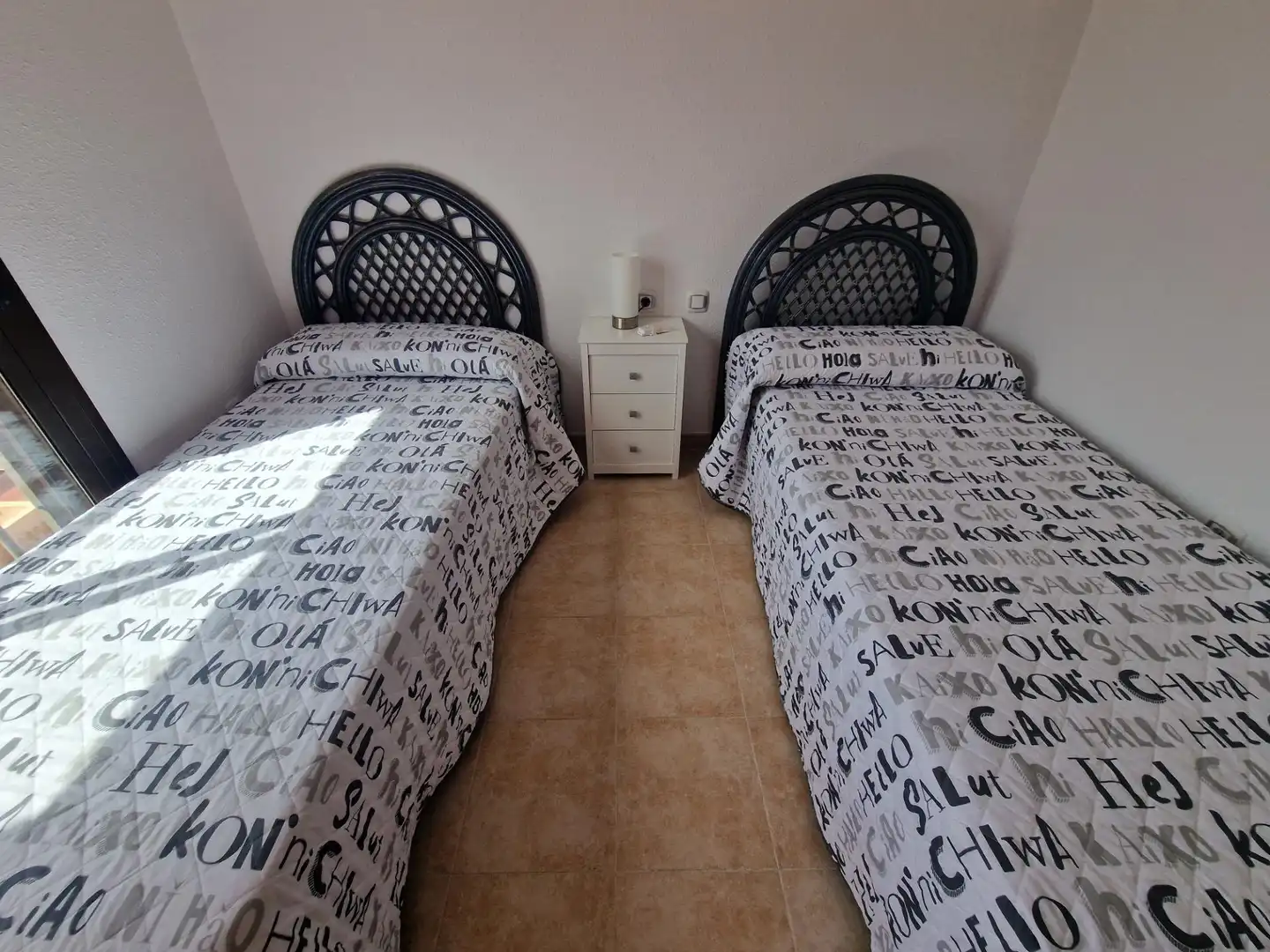Schlafzimmer von Wohnungen zum Verkauf in Águilas mit Terrasse, Balkon und Gemeinschaftspool