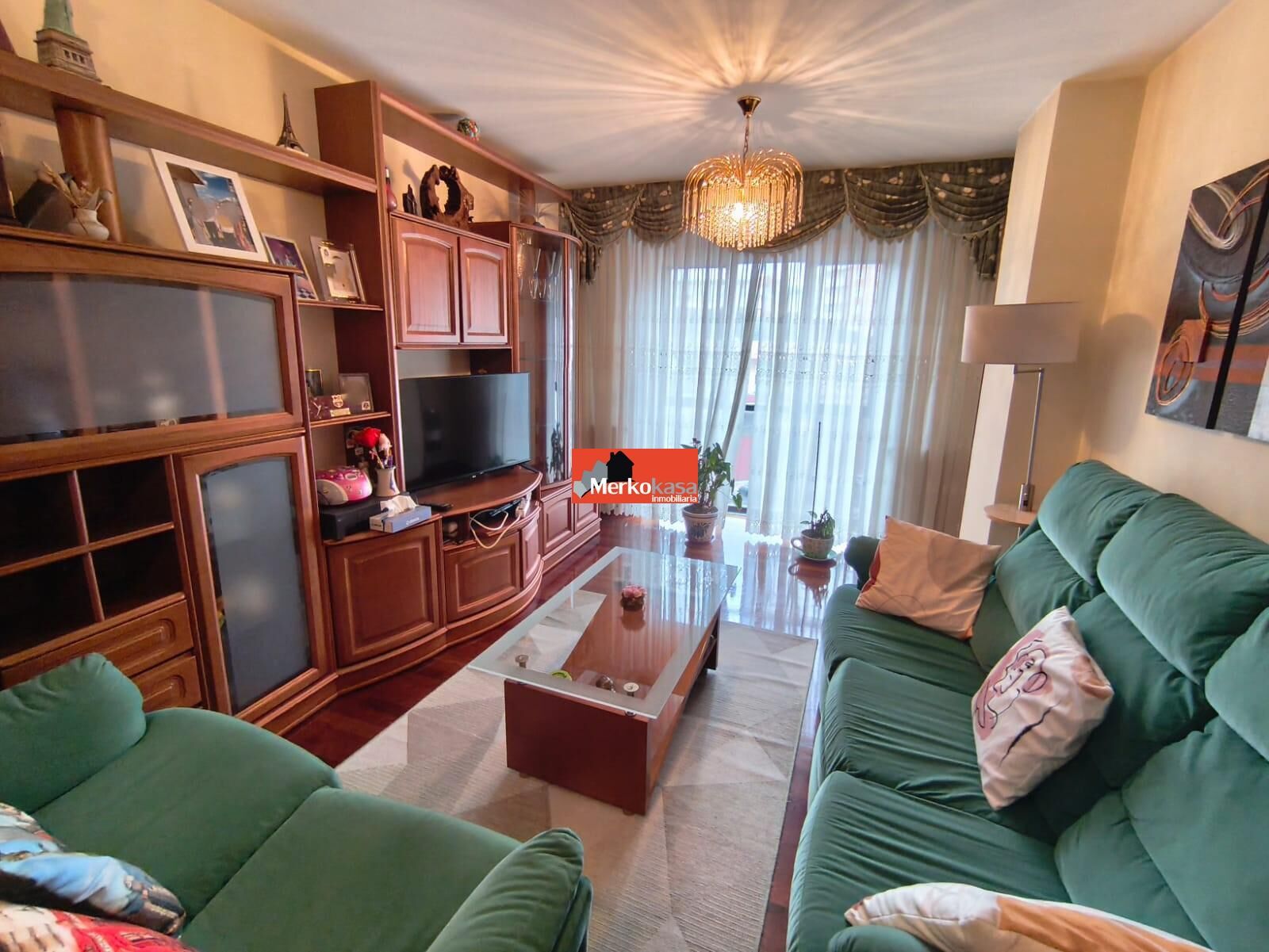 Sala d'estar de Apartament en venda en Lugo Capital amb Calefacció i Traster