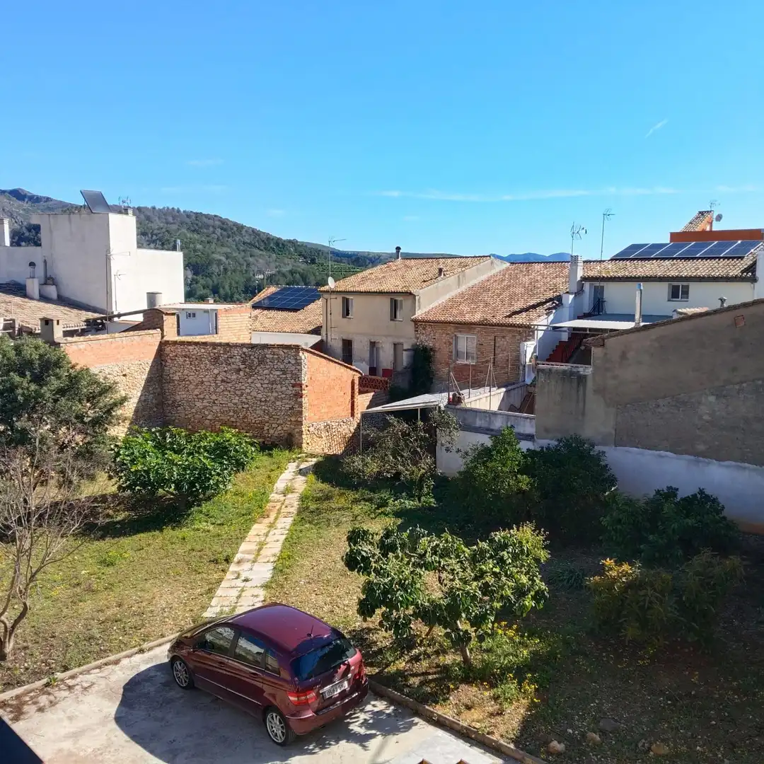 Exterior view of Houses for sale in Llocnou de Sant Jeroni