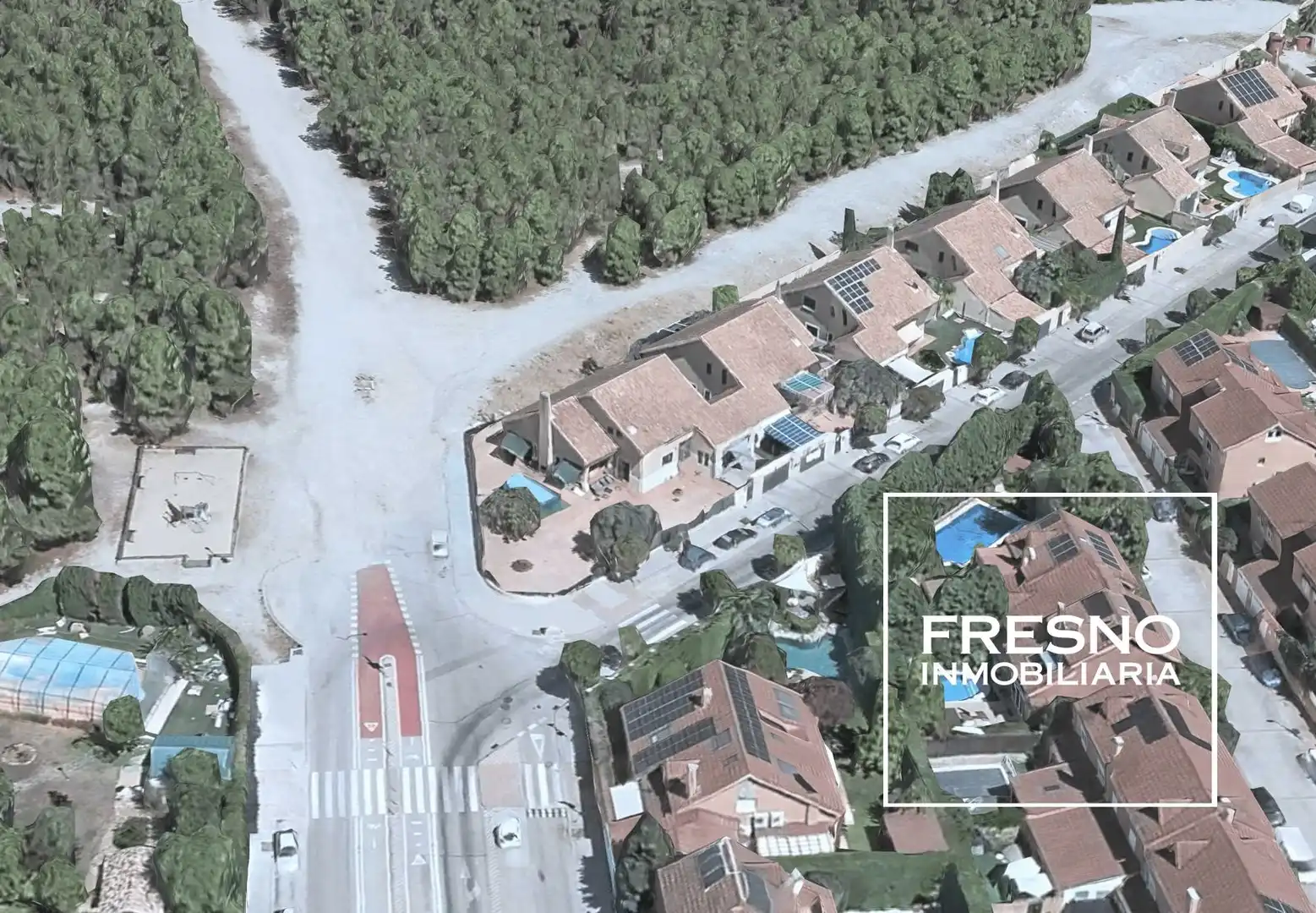 Vista exterior de Casa adosada en venta en Rivas-Vaciamadrid con Jardín privado
