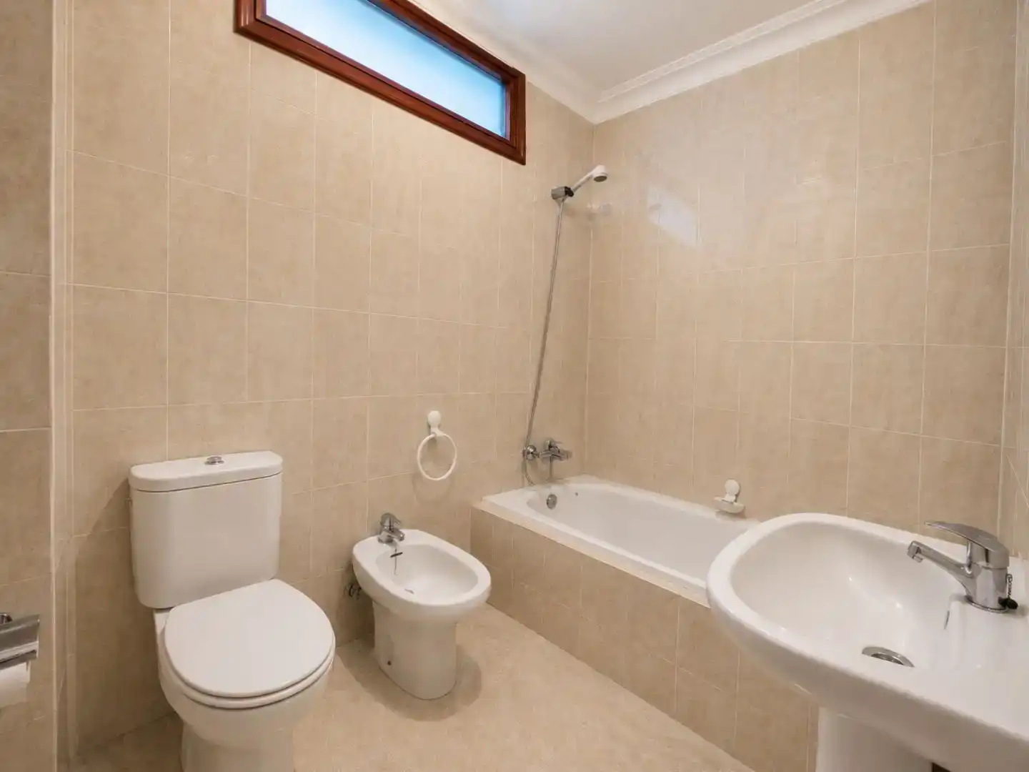 Bathroom of Flat for sale in Tui  with Balcony