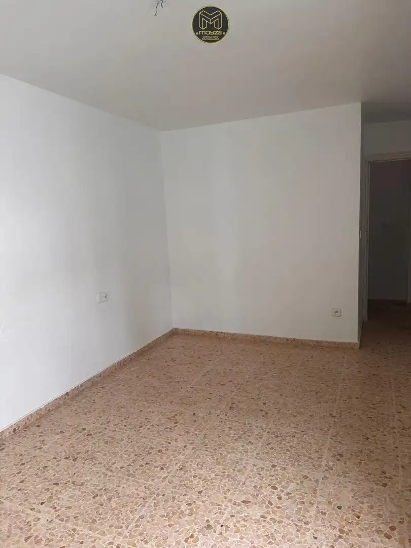 Habitación de Piso en venta en Torredonjimeno con Aire acondicionado