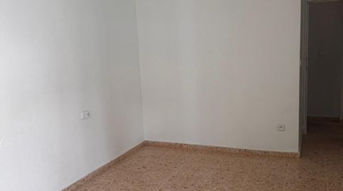 Foto 2 de Piso en venta en Torredonjimeno, Jaén