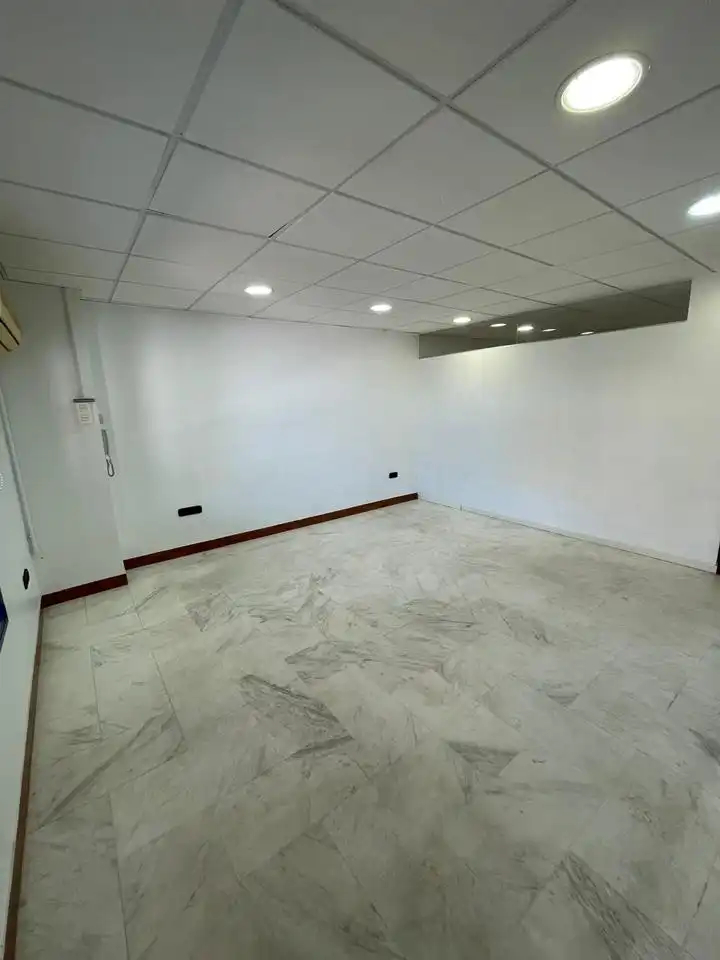 Oficina de lloguer en Melilla