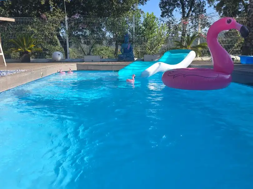 Bungalow mit Pool zur Miete in Carrer Torrent de Cal Carinyo 14