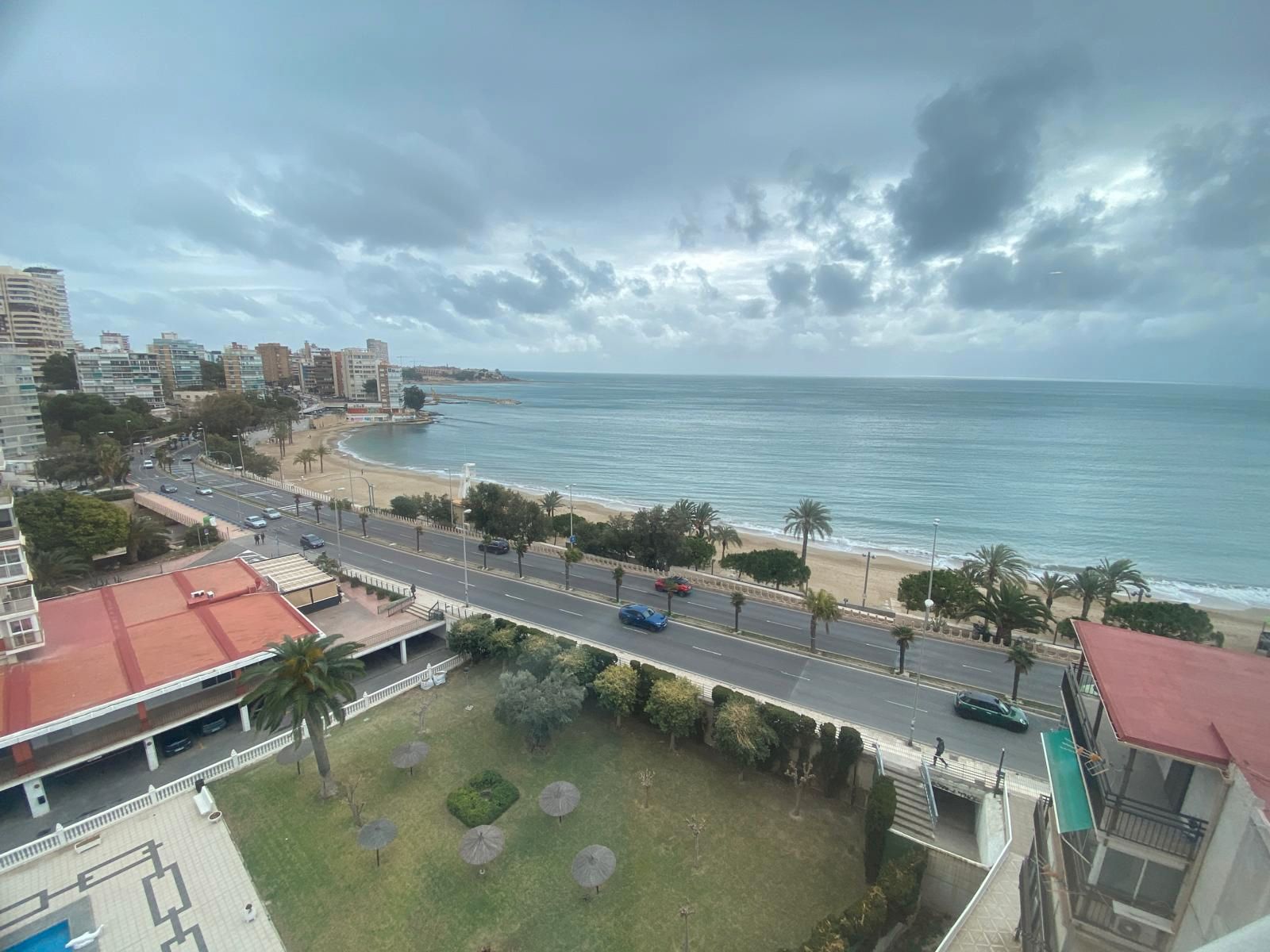 Vista exterior de Piso en venta en Alicante / Alacant con Aire acondicionado, Calefacción y Terraza