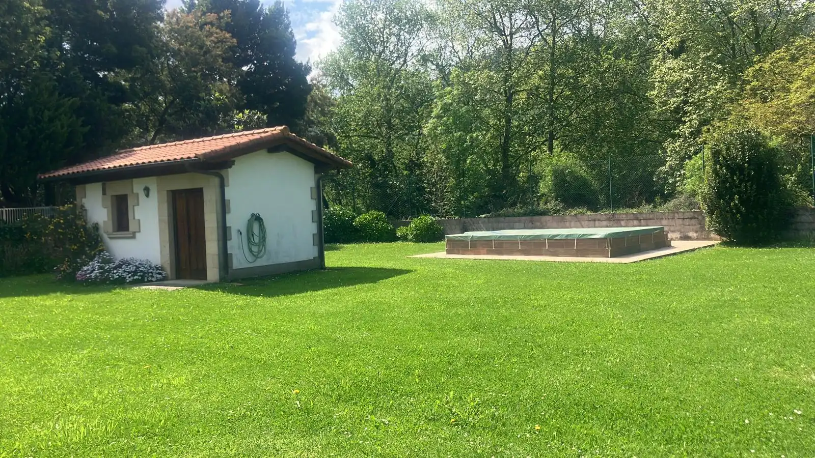 Jardín de Casa o chalet en venta en Santiurde de Toranzo con Calefacción, Jardín privado y Terraza