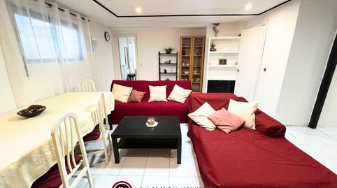 Photo 2 of Flat for rent in Calle de las Islas Bermudas, Tres Olivos - Valverde, Madrid Capital