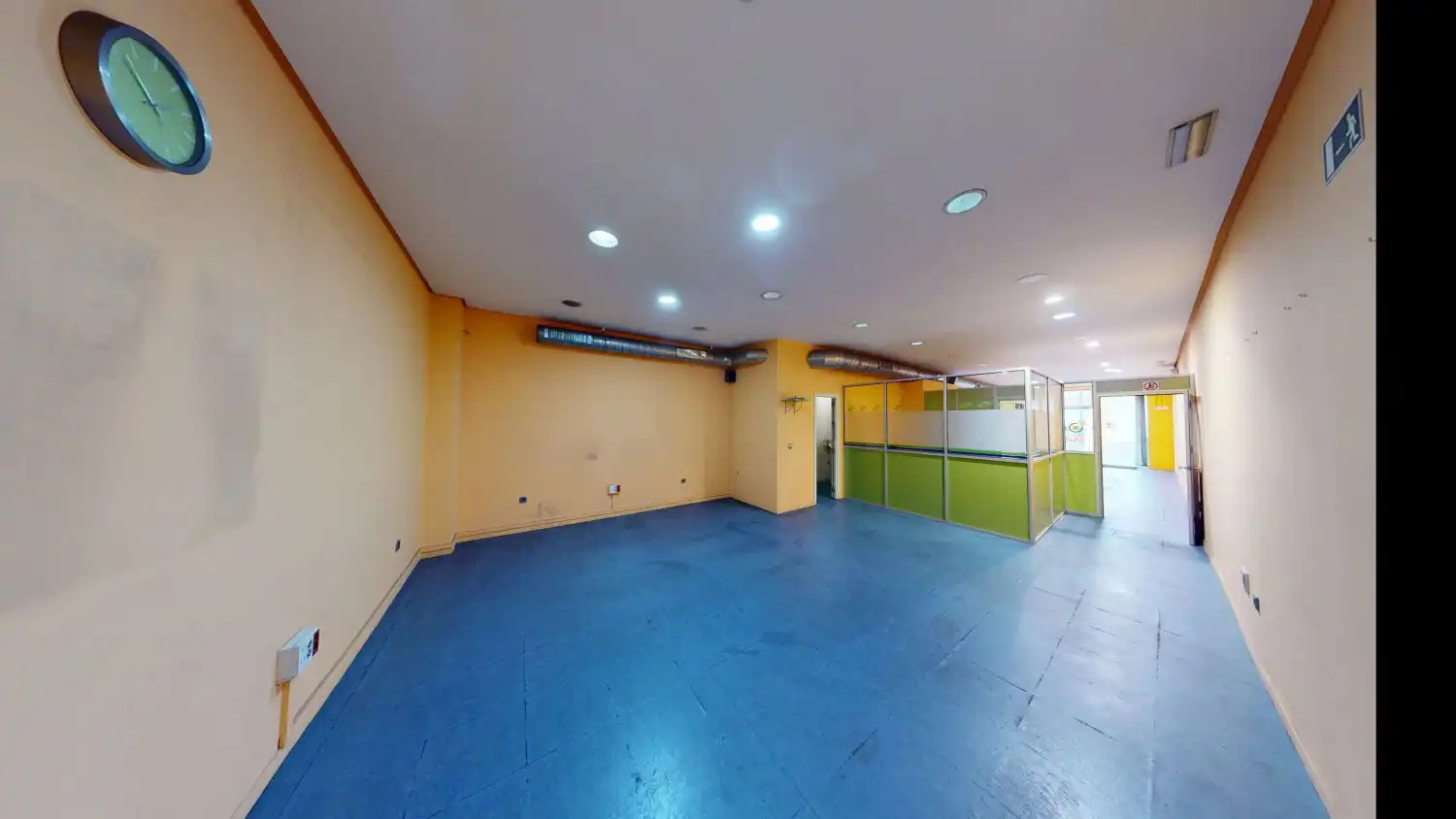 Commercial properties for rent in Sevilla  with Air Conditioner
