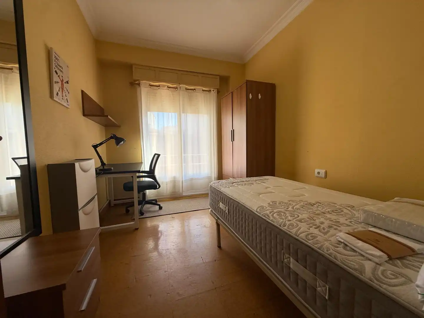 Flat with terrace to rent in Avenida HABANA, imagen 15