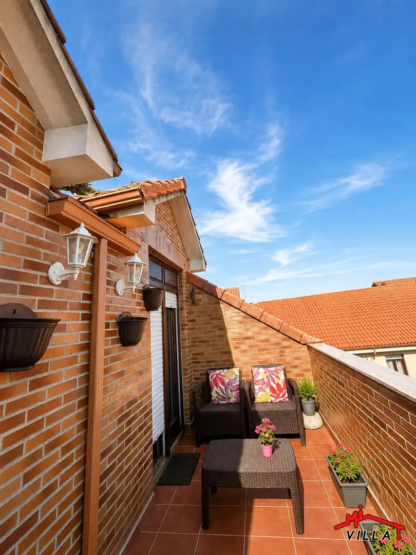 Terrasse von Dachboden zum Verkauf in Bárcena de Cicero mit Heizung, Terrasse und Abstellraum