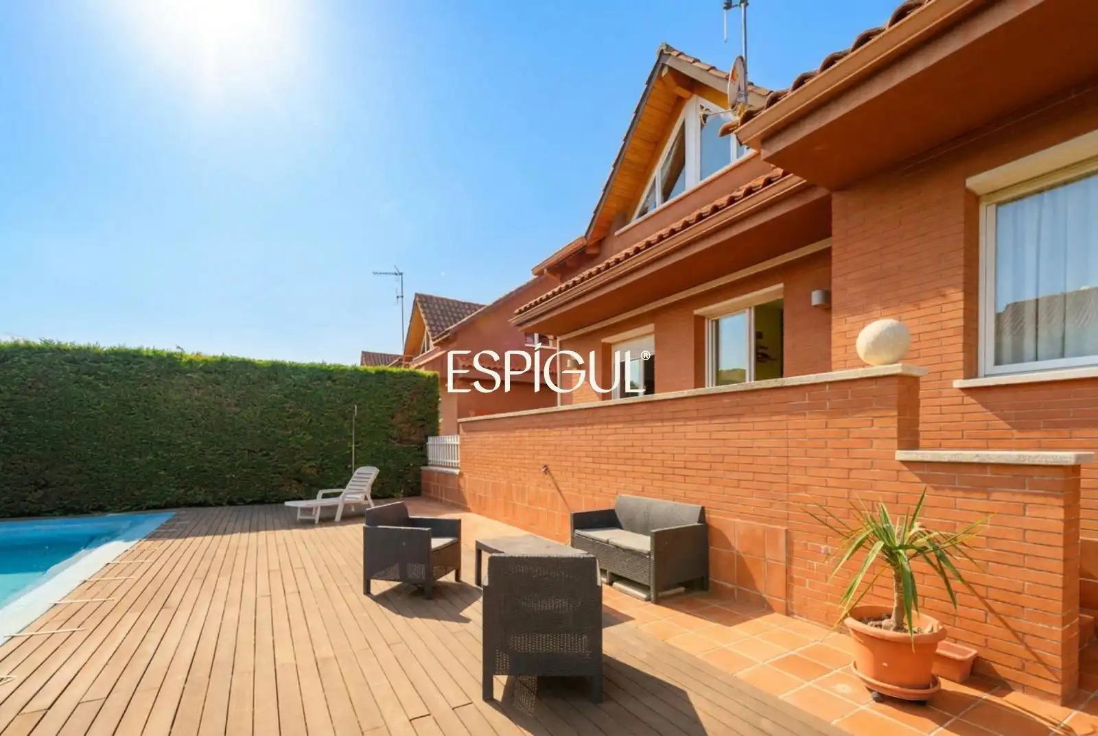 Terrace of Houses for sale in Sant Cugat del Vallès  with Air Conditioner, Heating and Storage room