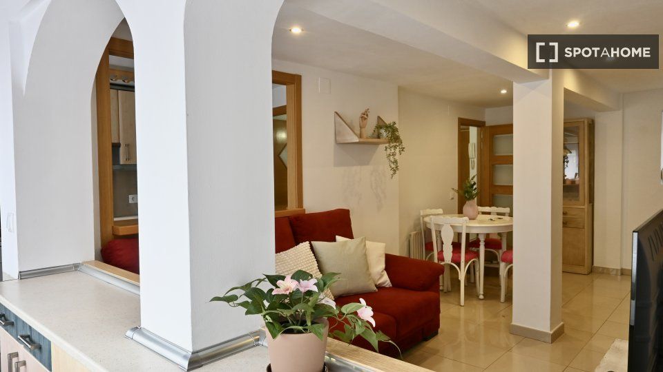 Piso de alquiler en  Madrid Capital con Aire acondicionado, Calefacción y Amueblado
