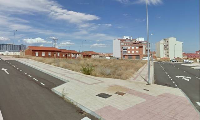 Terreno residencial en Venta en DE VENTAS-OESTE - PGOU DE LEON en Las Ventas