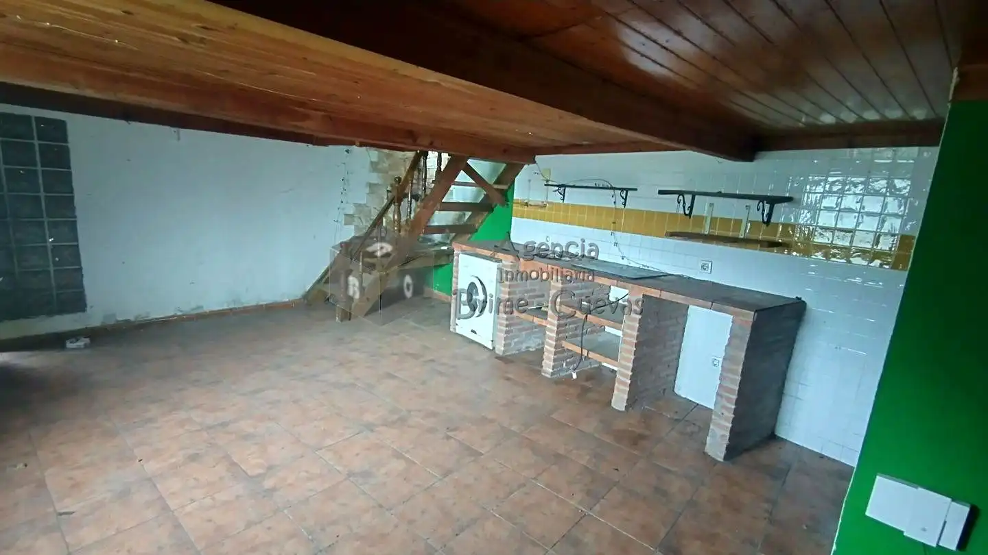 Oficina en venta en Mieres (Asturias)
