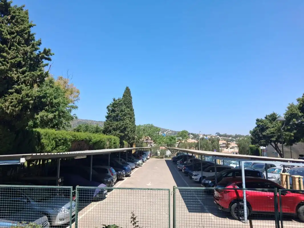 Parkplatz von Wohnung zum Verkauf in Torremolinos mit Klimaanlage, Heizung und Schwimmbad