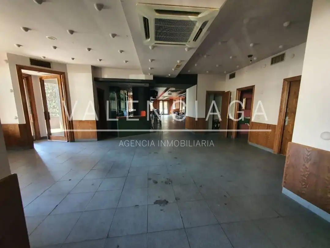 Commercial properties for sale in Beasain  with Air Conditioner