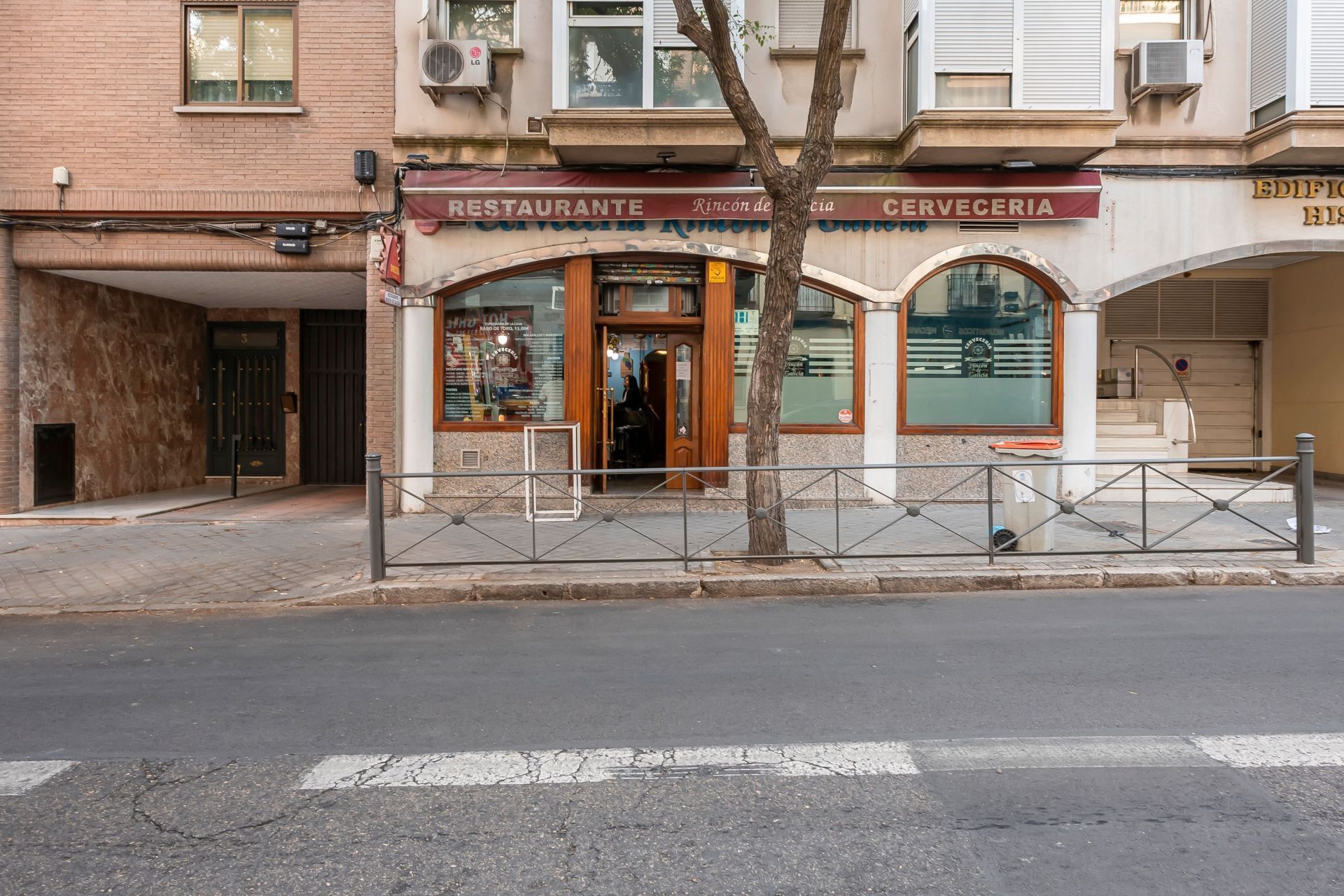 Vista exterior de Piso en venta en  Madrid Capital con Aire acondicionado y Trastero