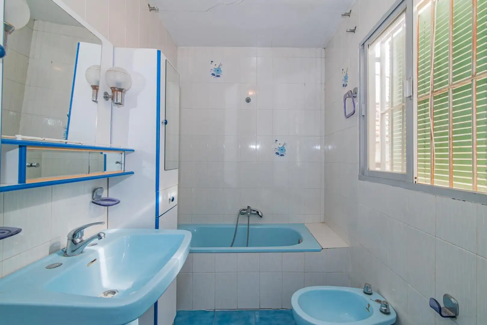 Baño de Casa adosada en venta en Pinos Puente con Terraza, Trastero y Balcón