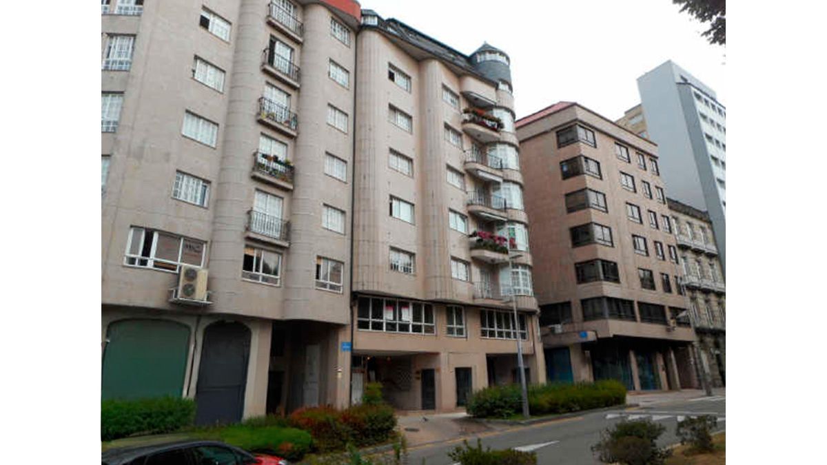 Vista exterior de Oficina en venta en Pontevedra Capital 