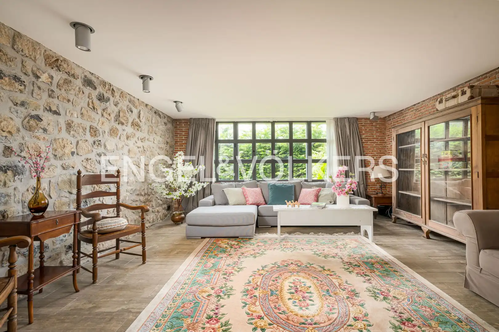 Sala de estar de Casa o chalet en venta en Cangas de Onís con Calefacción, Jardín privado y Terraza