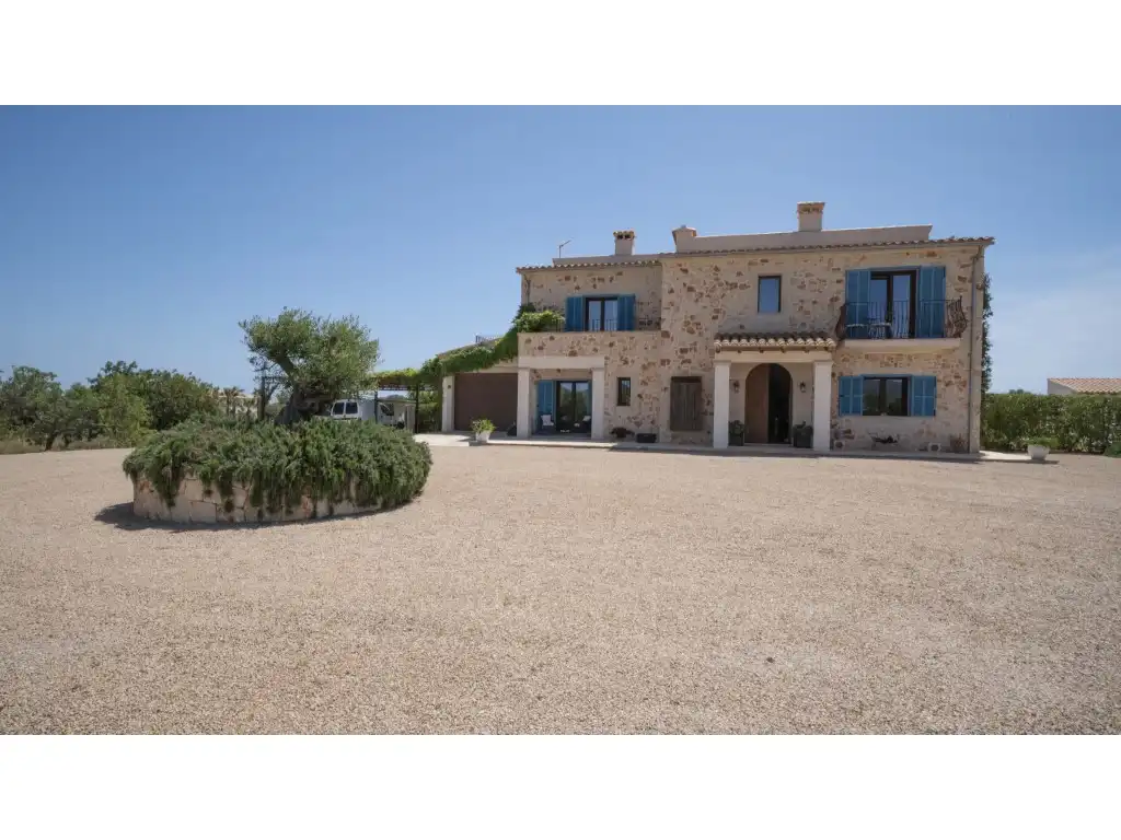 Vista exterior de Casa o xalet en venda en Felanitx amb Aire condicionat, Calefacció i Jardí privat