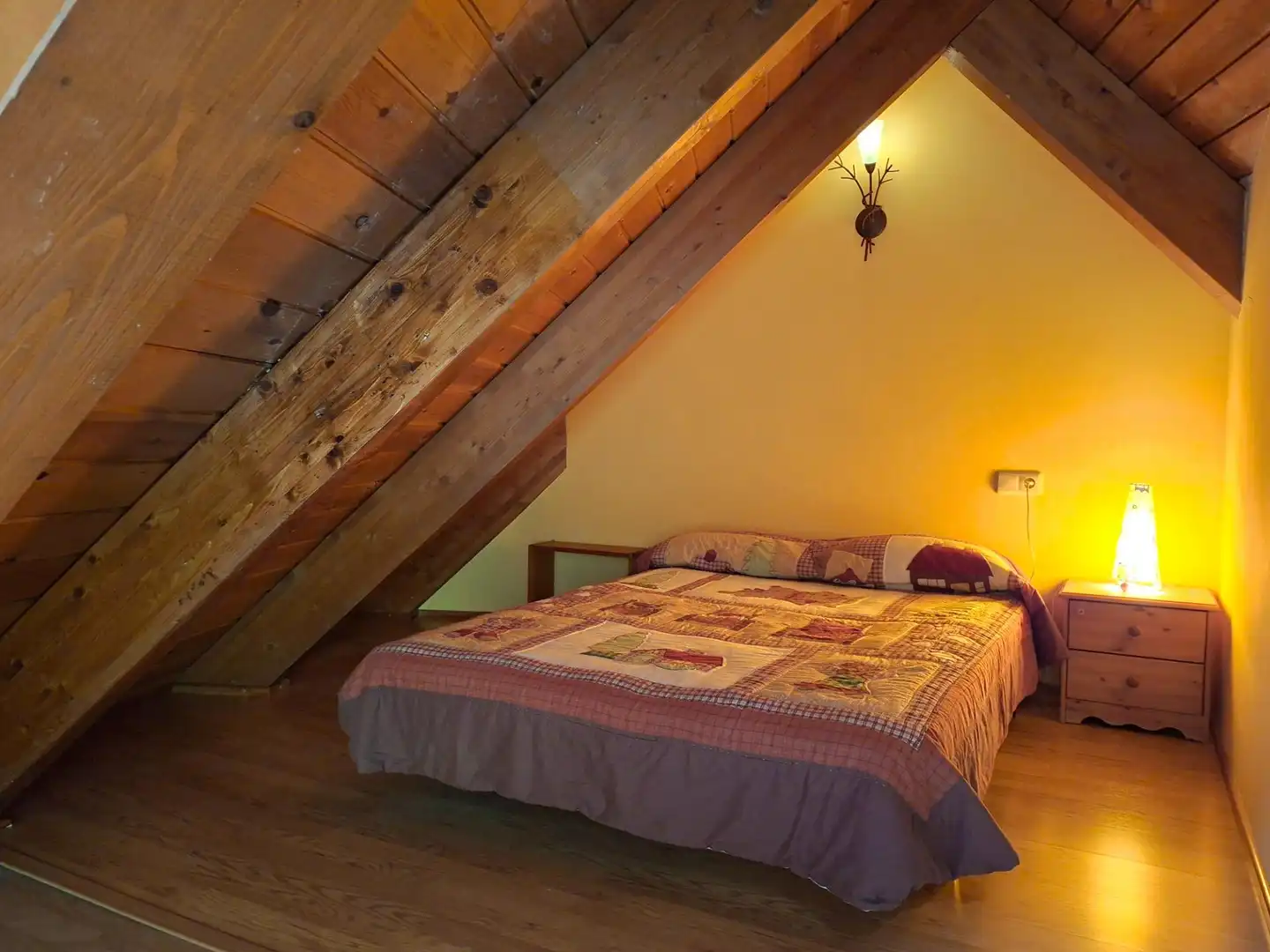 Habitación de Ático en venta en Panticosa con Calefacción, Trastero y Amueblado