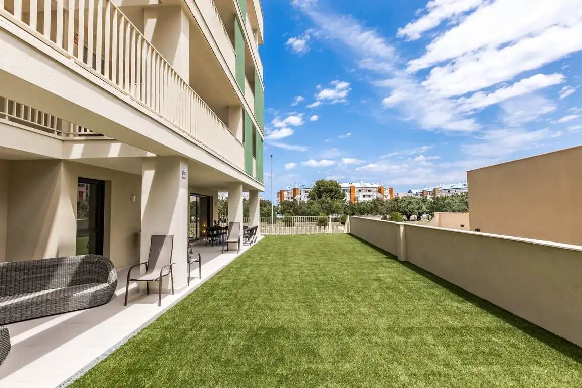Terraza de Apartamento de alquiler en Dénia con Aire acondicionado, Jardín privado y Terraza