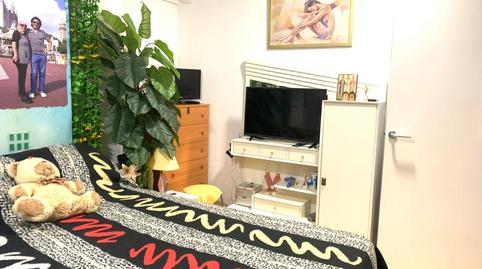 Foto 5 de Planta baixa en venda a Carrer de Joan Pallarès, Centre, Barcelona