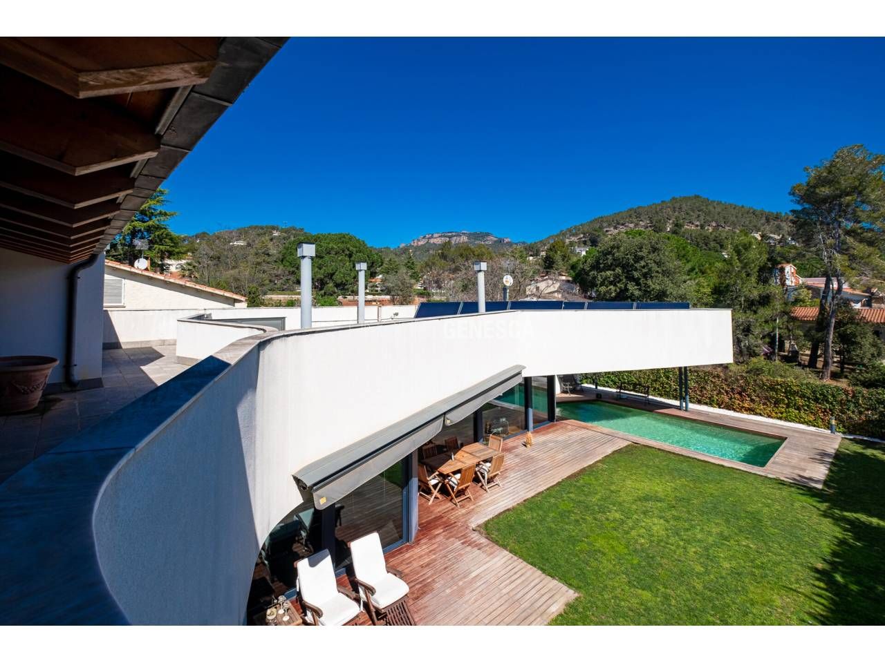 Terrassa de Casa o xalet en venda en Matadepera amb Aire condicionat, Calefacció i Jardí privat