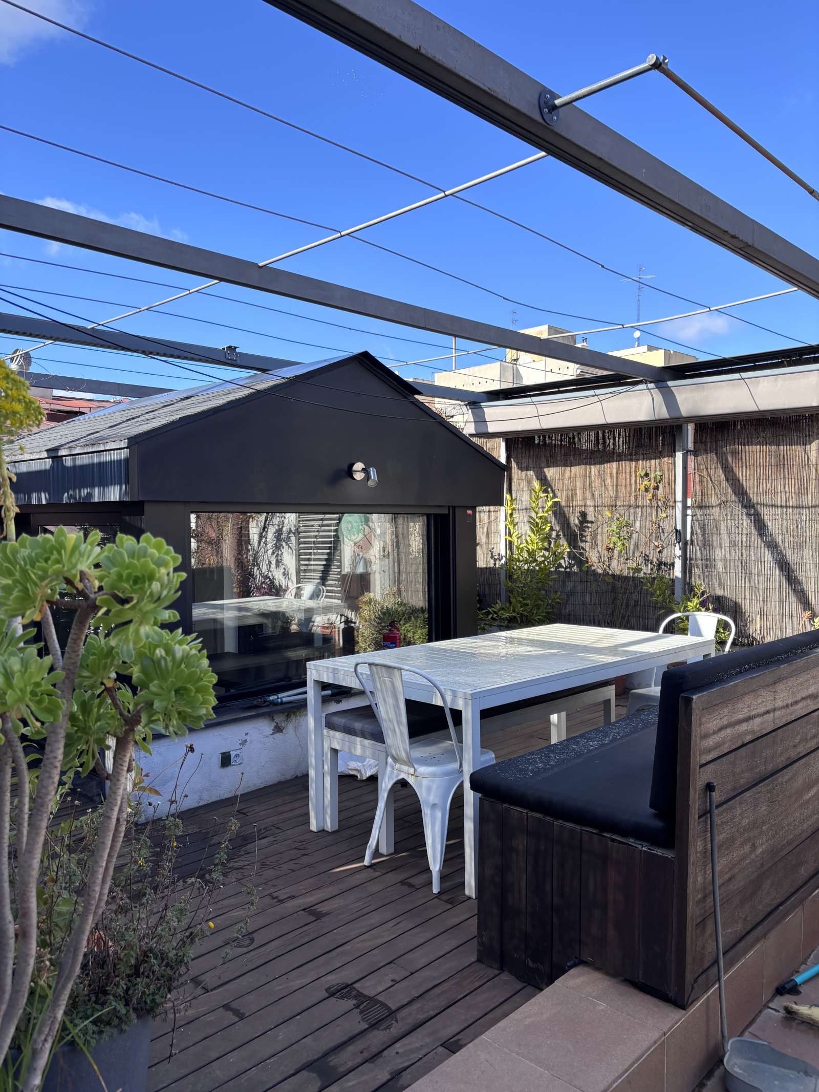 Terraza de Apartamento para compartir en  Madrid Capital con Aire acondicionado, Calefacción y Terraza