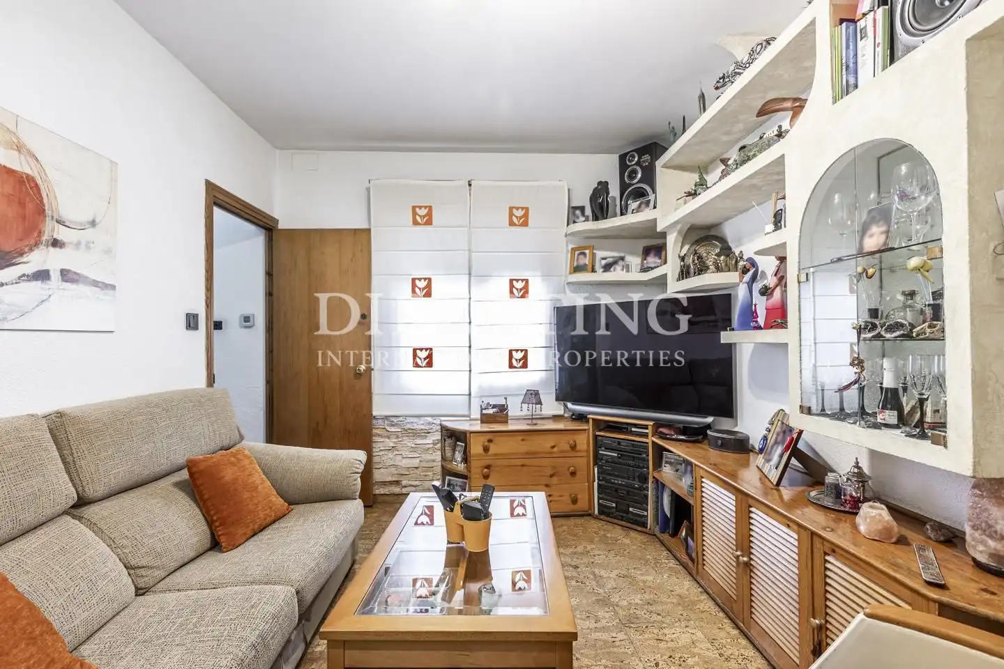 Sala d'estar de Casa o xalet en venda en Madrid amb Aire condicionat, Calefacció i Jardí privat