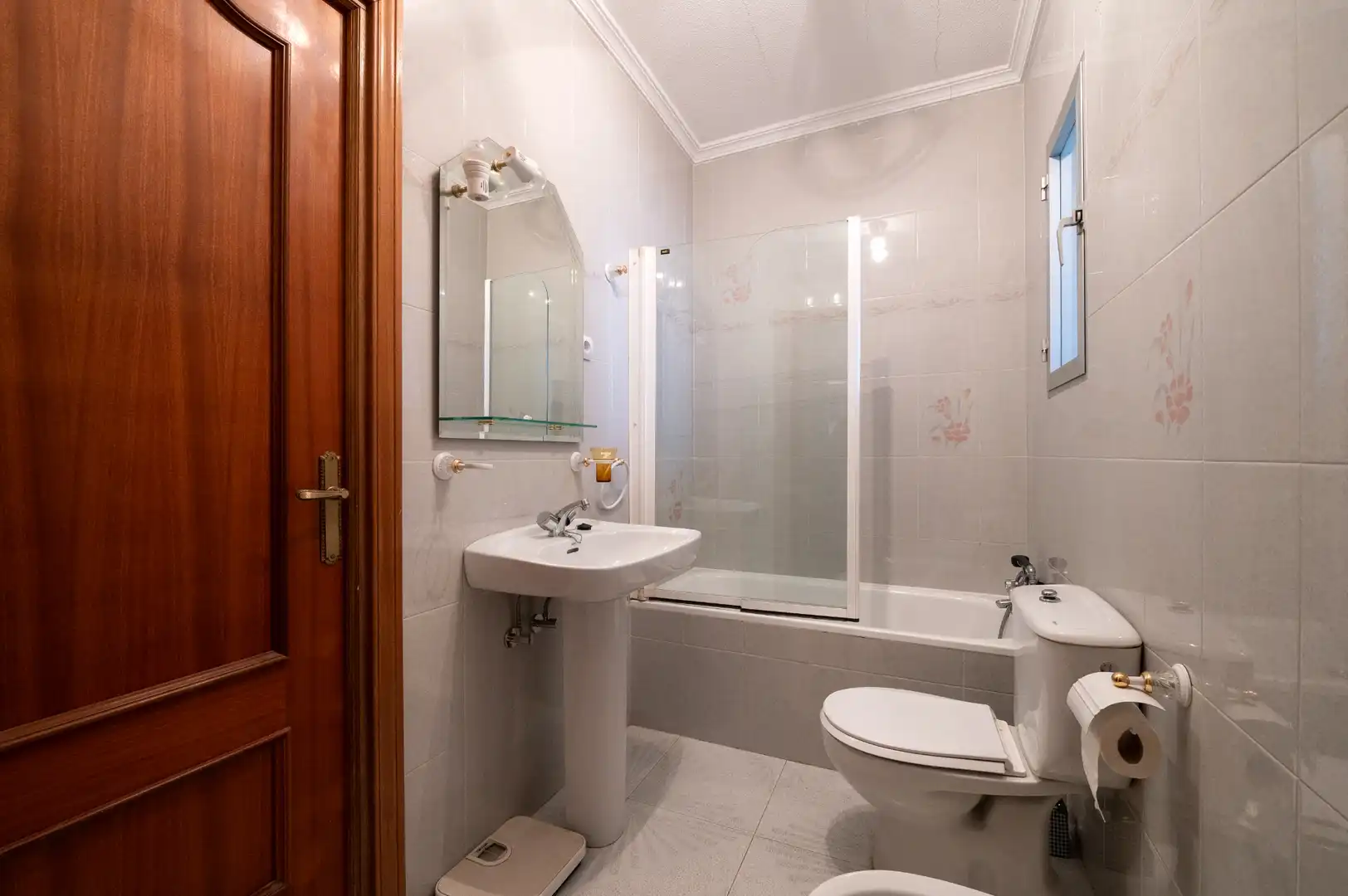Bathroom of Houses for sale in Paracuellos de Jarama  with Heating, Private garden and Terrace