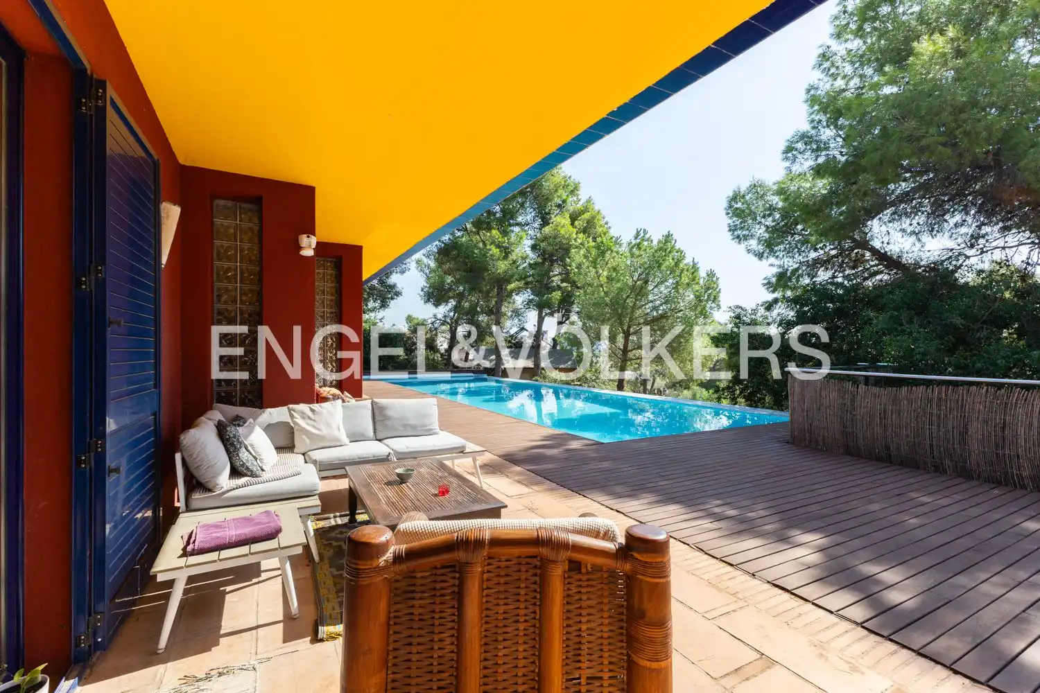 Terraza de Casa o chalet en venta en Gilet con Aire acondicionado, Calefacción y Jardín privado
