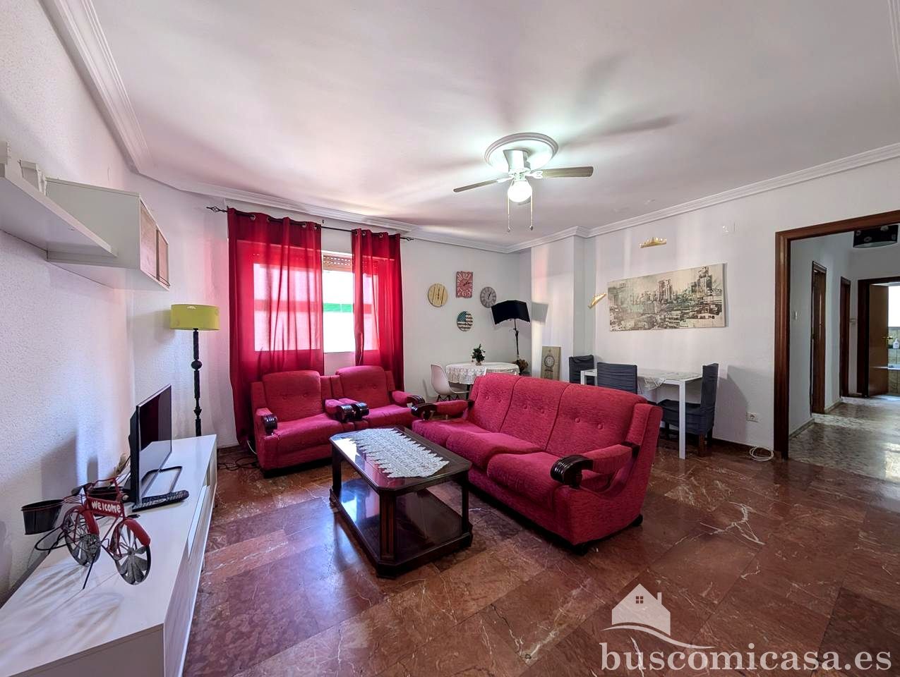 Sala d'estar de Pis en venda en Linares amb Traster i Balcó