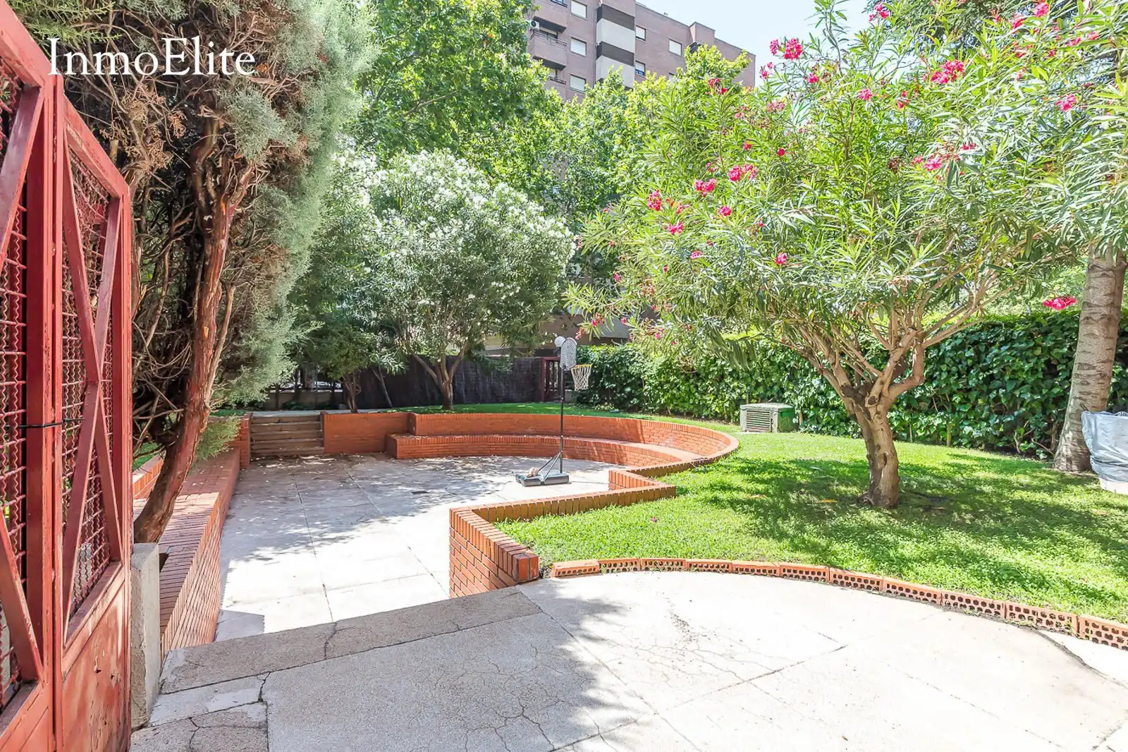 Jardín de Piso en venta en Madrid con Aire acondicionado, Calefacción y Parquet