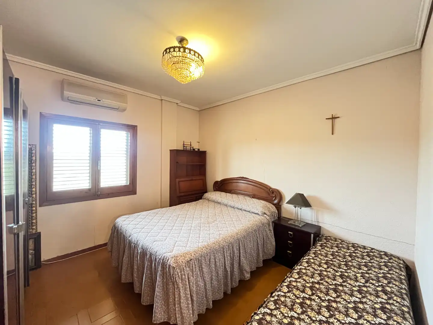 Habitación de Casa o chalet en venta en Sagunto / Sagunt con Jardín privado, Terraza y Trastero
