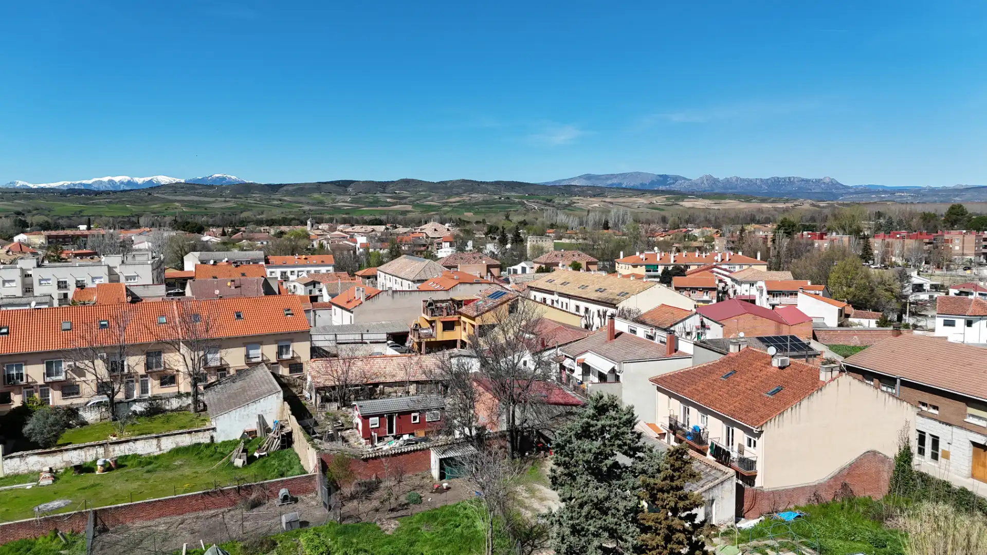 Vista exterior de Casa o xalet en venda en Talamanca de Jarama amb Calefacció, Jardí privat i Forn