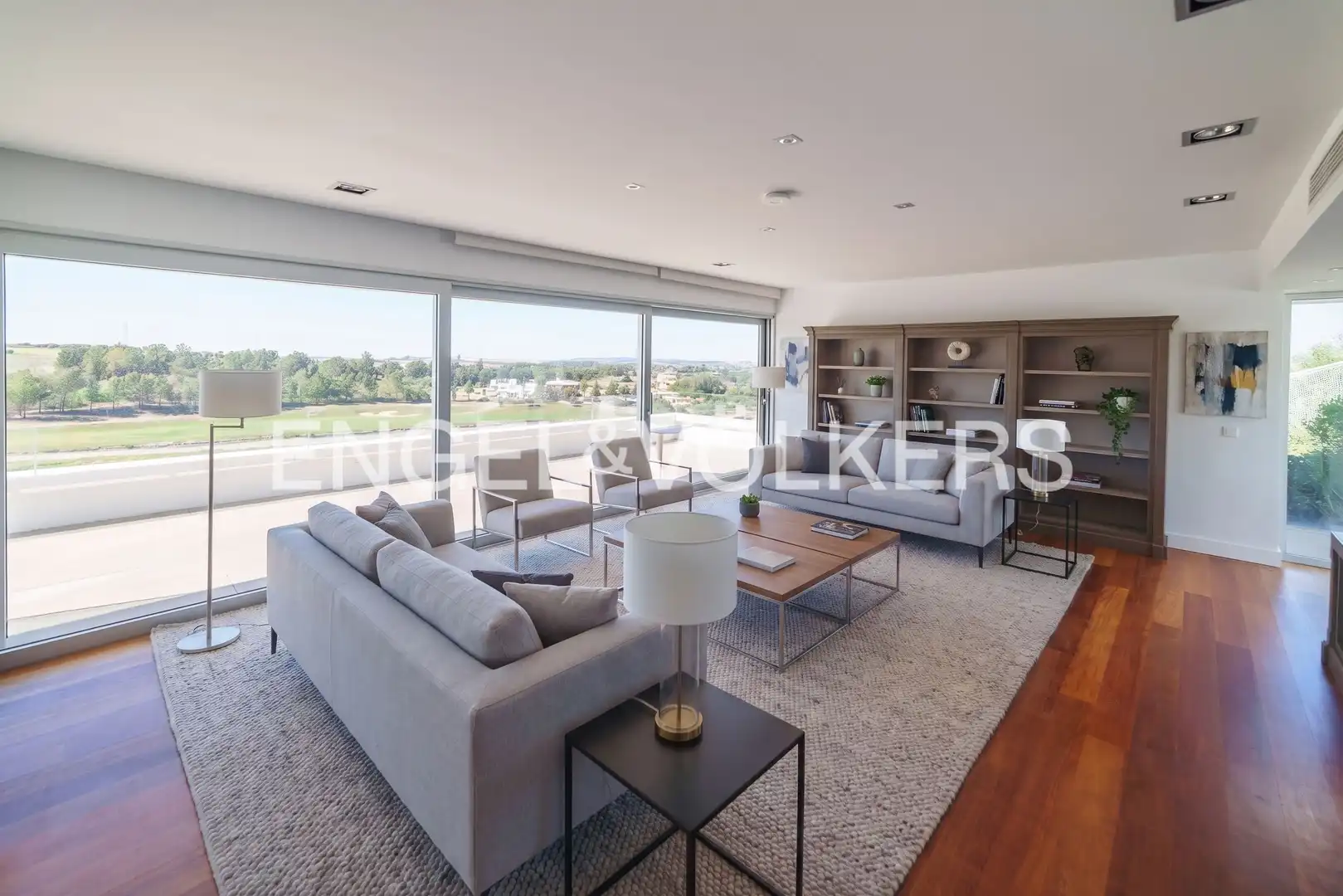 Living room of Houses for sale in Jerez de la Frontera  with Air Conditioner, Heating and Private garden
