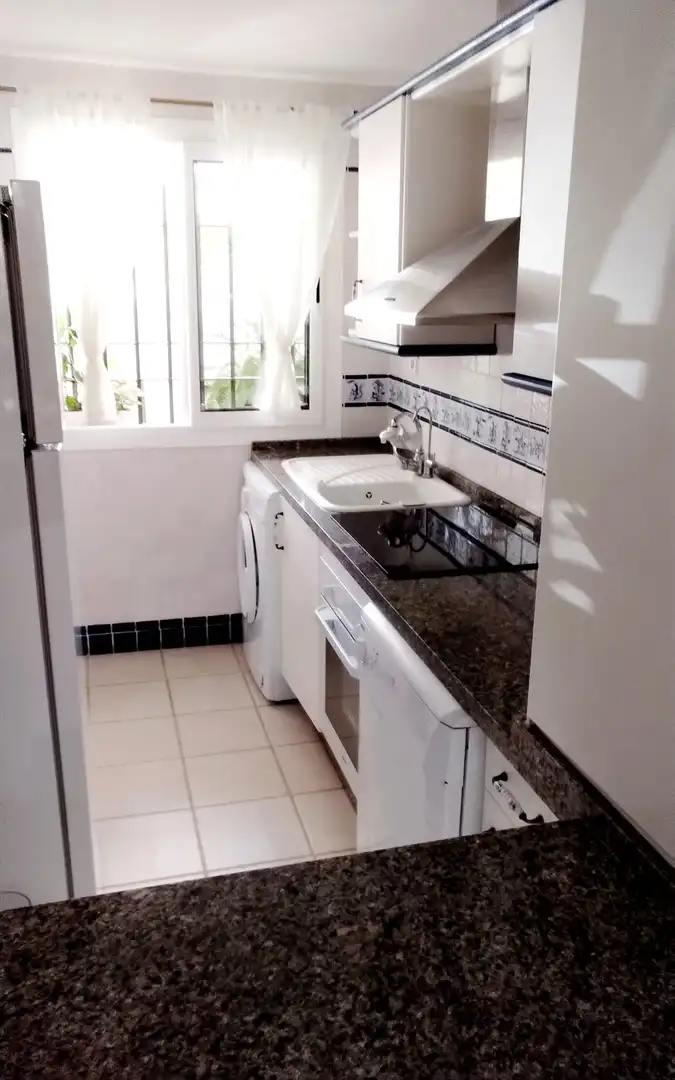 Wohnung mit Garten zur Miete in Nueva Andalucía, imagen 7