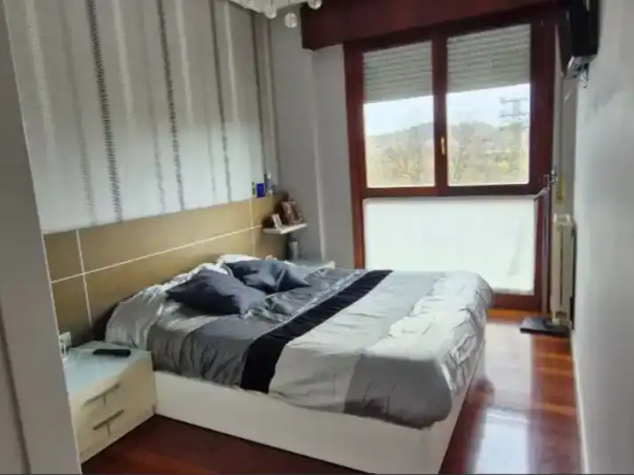 Bedroom of Flat for sale in Erandio  with Heating