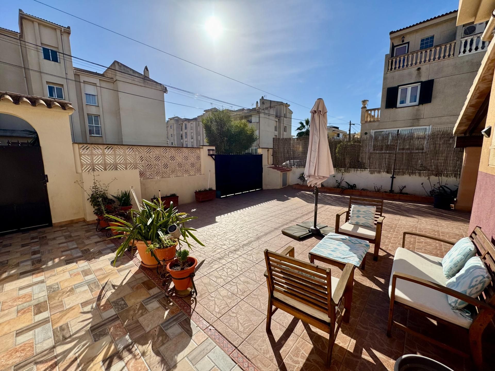 Terrassa de Casa adosada en venda en Calvià amb Aire condicionat, Jardí privat i Terrassa