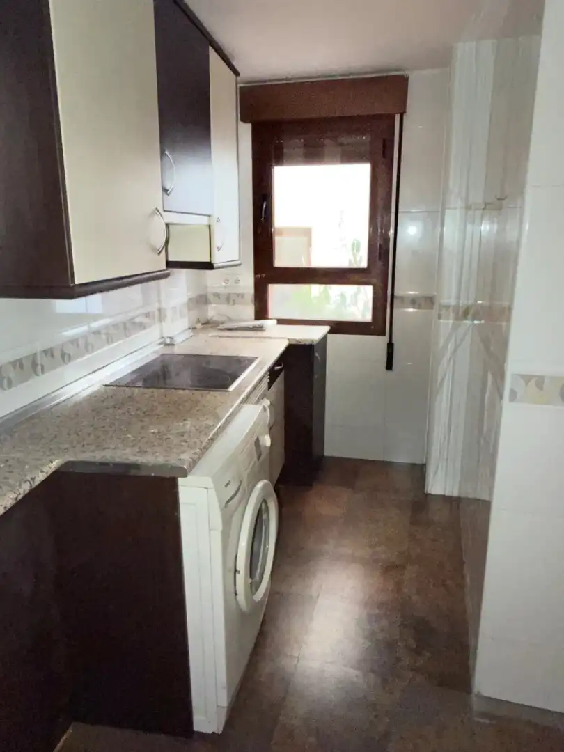 Kitchen of Flat for sale in Valverde del Majano  with Heating and Parquet flooring