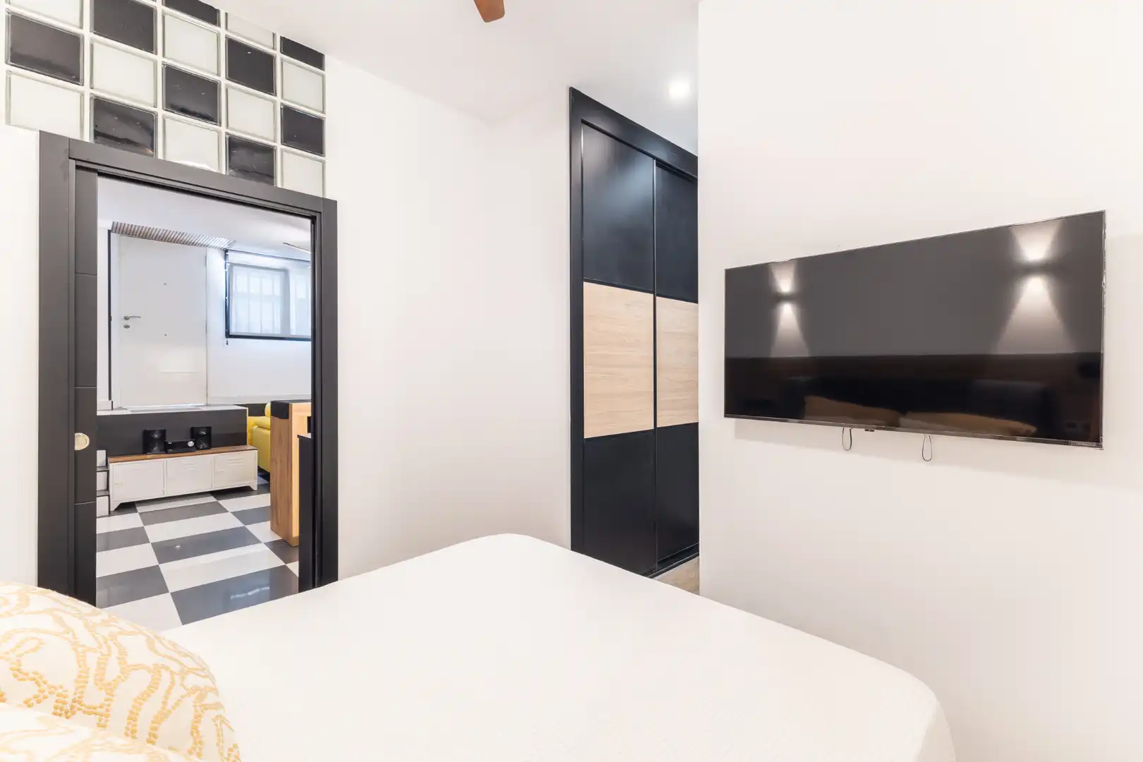 Habitación de Apartamento de alquiler en Madrid con Aire acondicionado, Calefacción y Amueblado