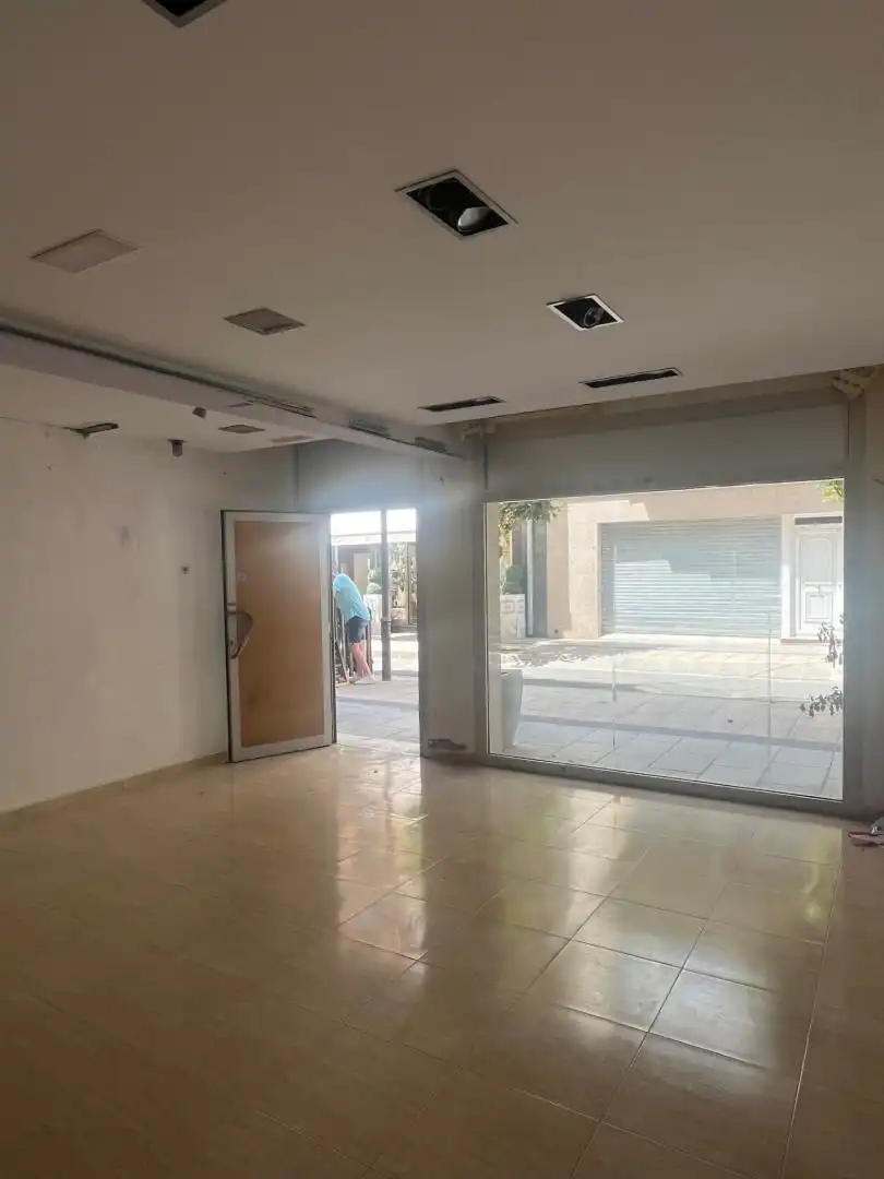Business premises for sale in de Roger de Llúria, imagen 11