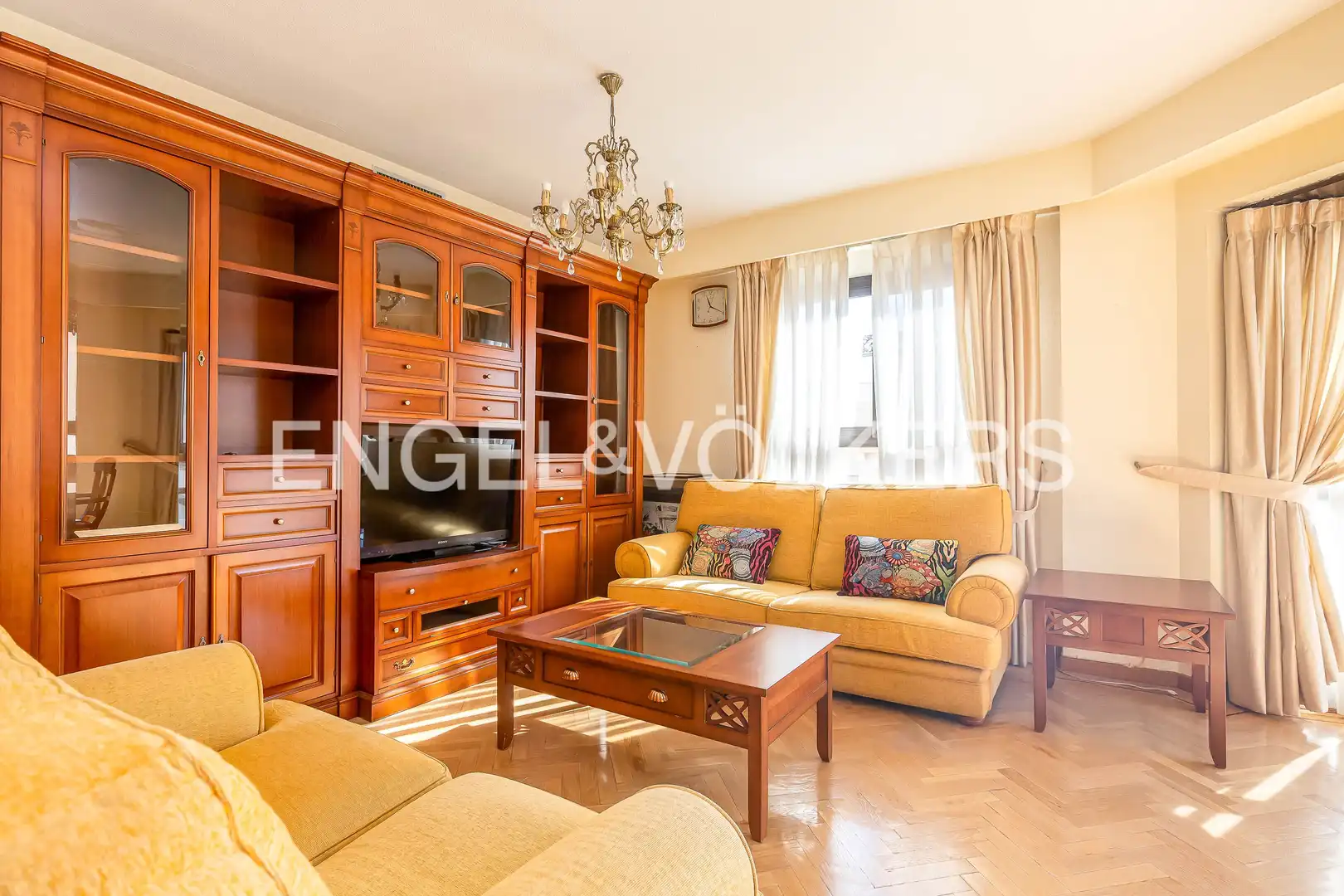 Sala de estar de Piso de alquiler en Madrid con Aire acondicionado, Calefacción y Parquet