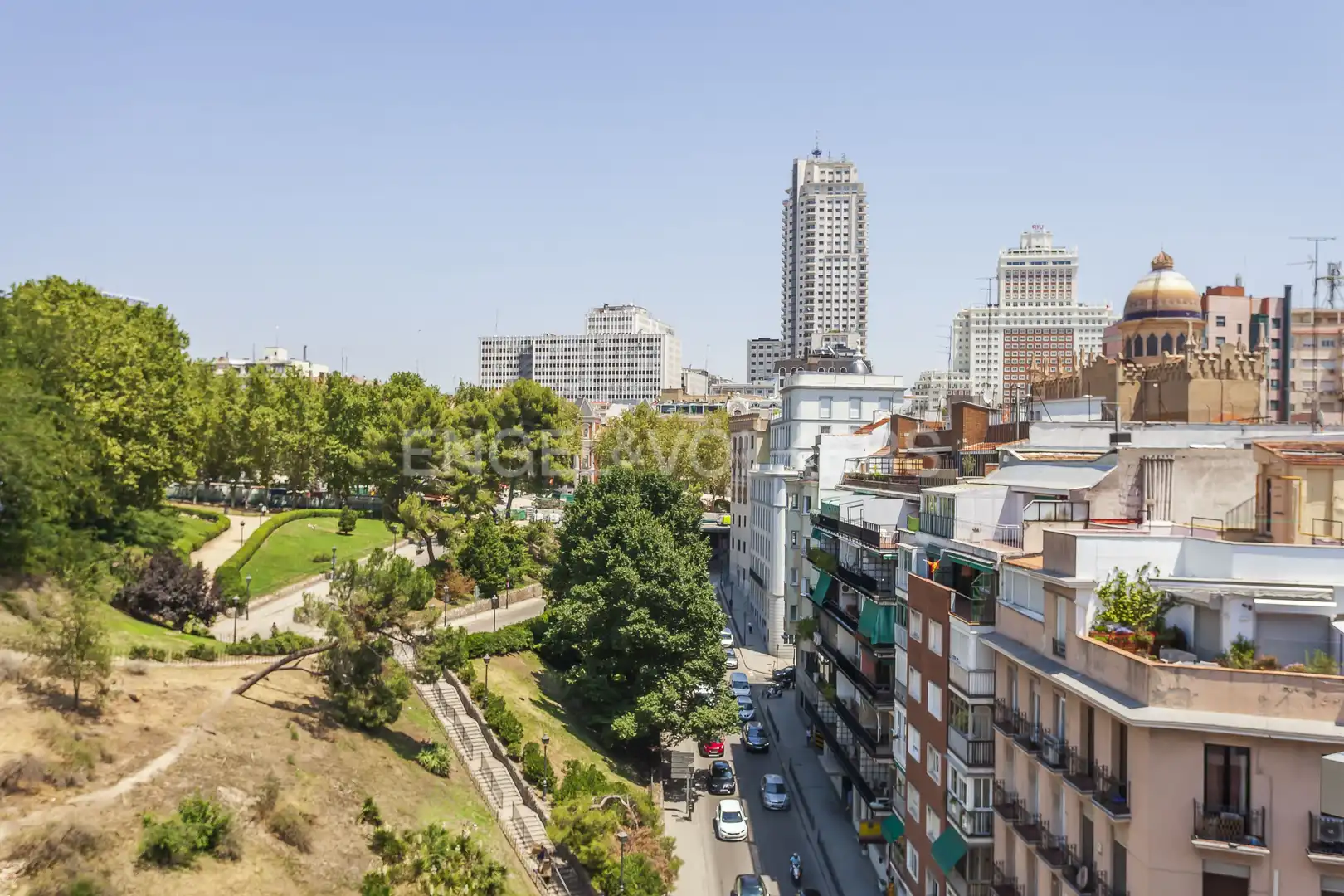 Vista exterior de Piso de alquiler en Madrid con Aire acondicionado, Calefacción y Terraza