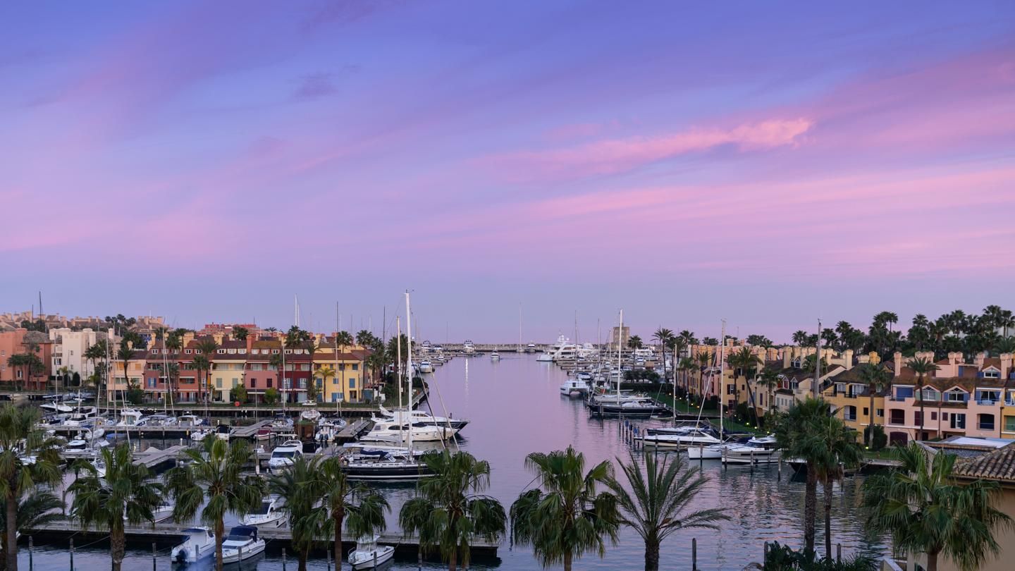 Attic for sale in De La Marina, 1, Puerto de Sotogrande - La Marina