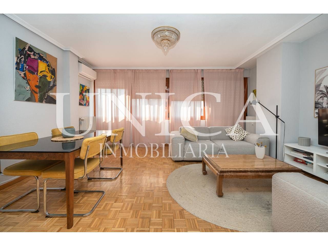 Living room of Flat for sale in  Madrid Capital  with Air Conditioner, Heating and Terrace
